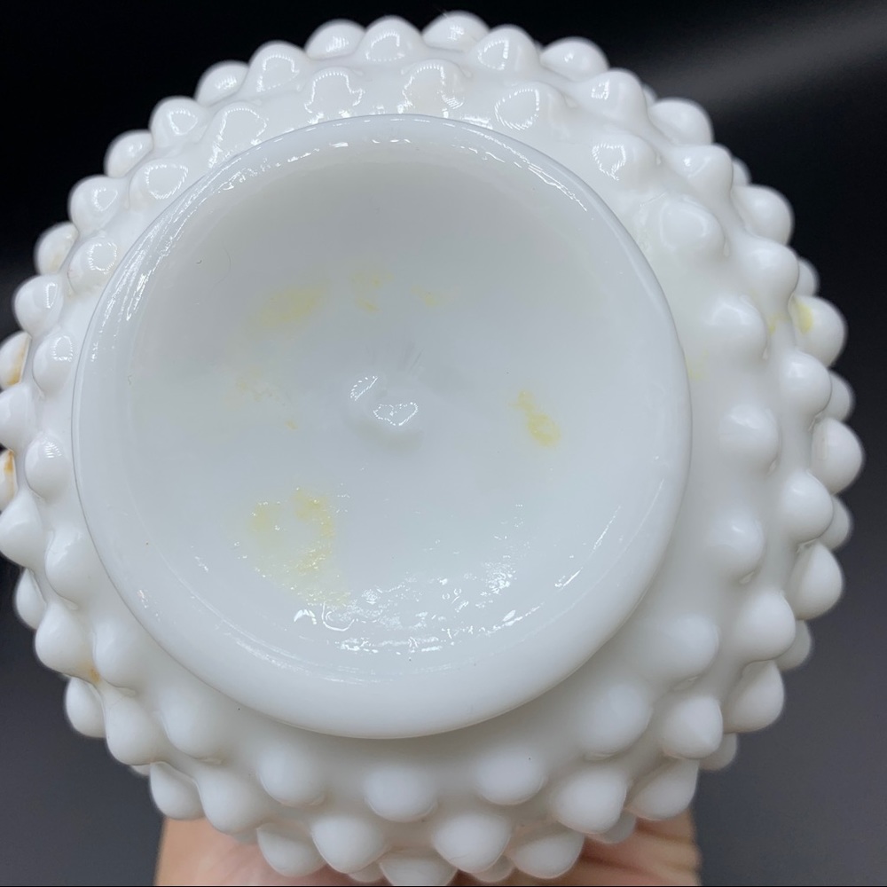 Vintage Fenton Milk Glass Hobnail Perfume or potion Bottle - Picture 7 of 8